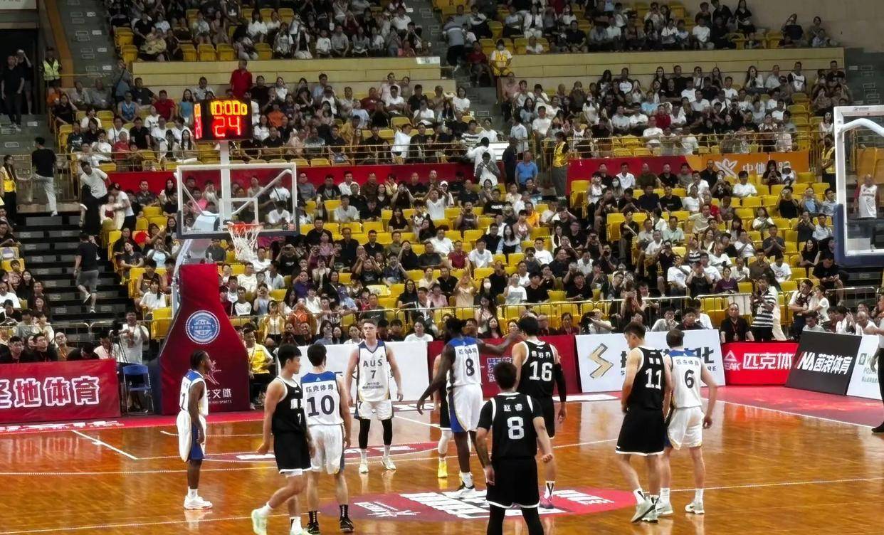  nba新奥尔良鹈鹕队 