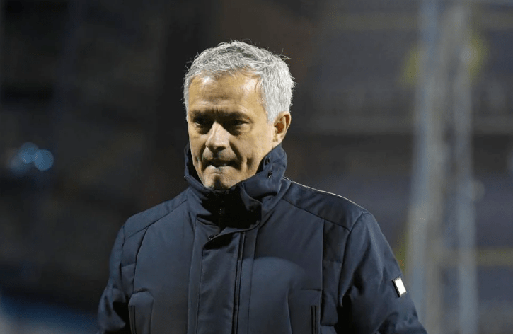 包含社区盾赛后再迎强敌,辽宁本钢远射贴柱,主帅态度——态度坚定,团队化学反应显著的词条 包含社区盾赛后再迎强敌,辽宁本钢远射贴柱,主帅态度——态度坚定,团队化学反应显著的词条